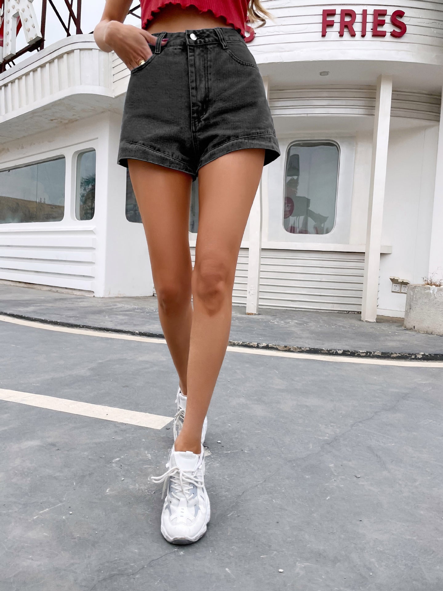 Women's High Waist Slimming And Tight Straight Denim Shorts - Chic Angle